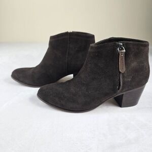 Clarks Artisan Womens Brown Suede Ankle Boots Block‎ Heel Side Zip Size 7